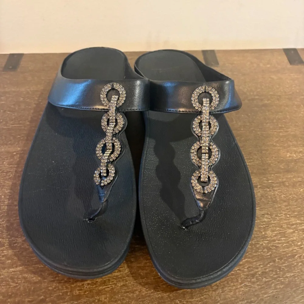 FitFlop Microwobbleboard Black Leather Crystal Chain Wedge Sandals Women US‎ 9